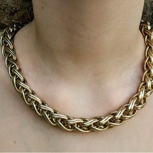 Banana Republic Oversized Wheat Chain